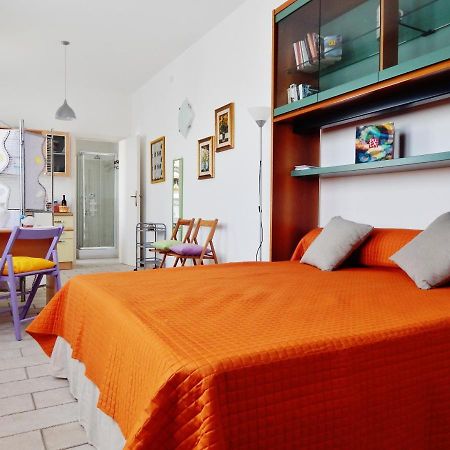 Lovely Studio In Pula Exterior photo