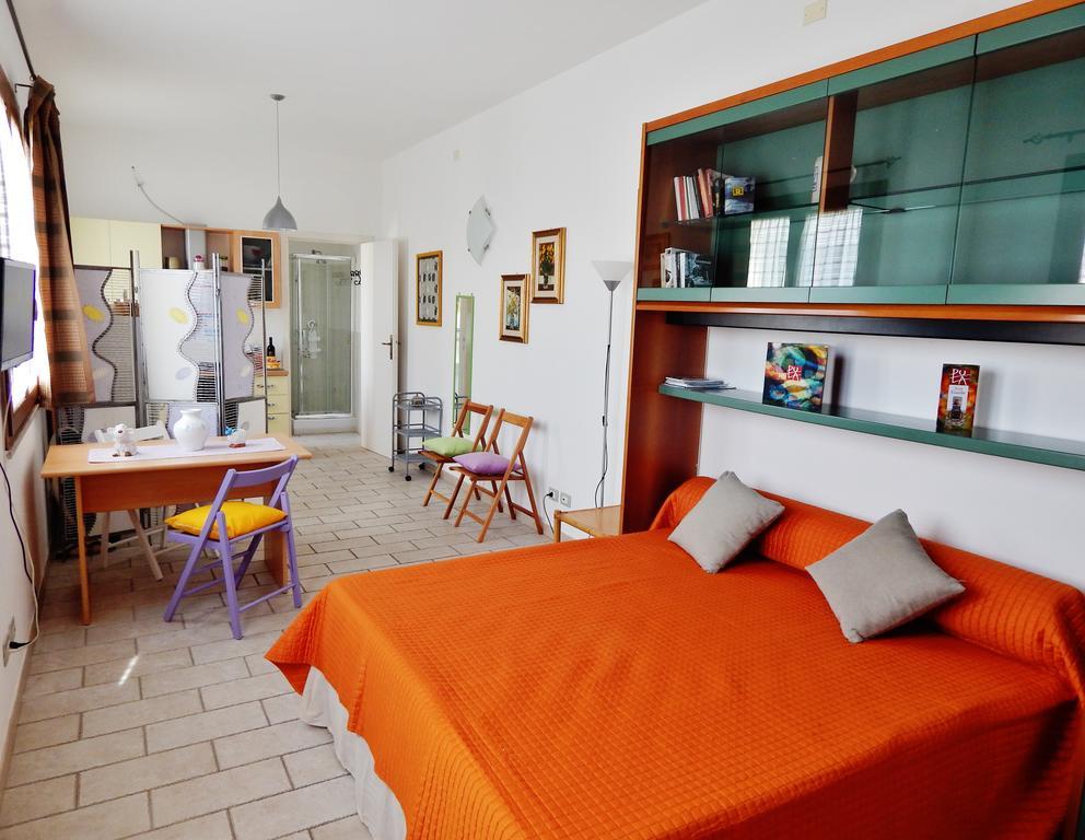 Lovely Studio In Pula Room photo